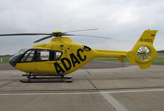 D-HDCL von Elbe Helicopter bei AirLloyd in Halle-Oppin