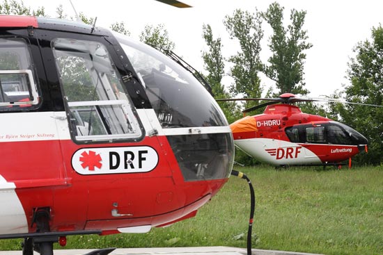 BO 105 der DRF in Zwickau (li.) und EC 135