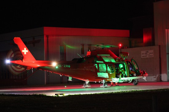 Bereits jetzt wurde auf Maschinen von AgustaWestland zurückgegriffen. Hier eine AW 109-SP bei einem nächtlichen Einsatz.