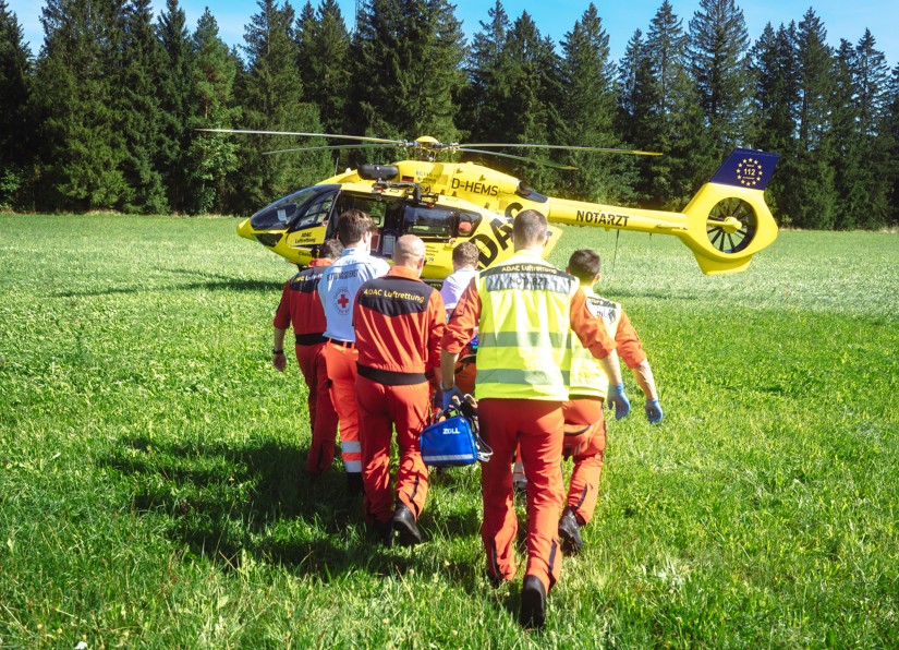 Luftrettung ist Teamarbeit: Die meisten Einsätze flogen die Crews in Bayern, Rheinland-Pfalz und Nordrhein-Westfalen. Von den 37 Stationen verzeichnet Koblenz erstmals die meisten Einsätze. Eine Crew besteht aus einem Piloten, Notarzt und Notfallsanitäter