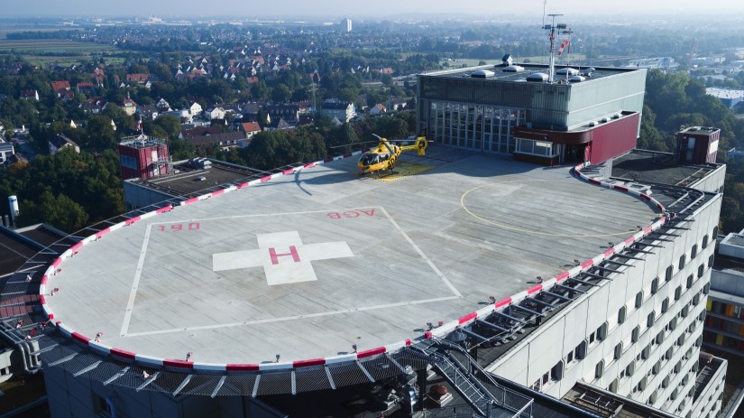 Mit 58 Meter über der Erde ist die Luftrettungsstation Augsburg die höchstgelegene Station in Deutschland