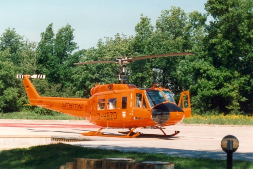 Bereits 1993 stellte der Bund in Brandenburg an der Havel eine der sechs neu beschafften Bell UH-1D als ZSH in Dienst