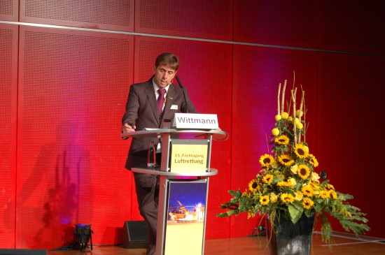 Gerhard Wittmann forderte die Schaffung einer geeigneten Landeplatzinfrastrukktur für die Luftrettung bei Nacht